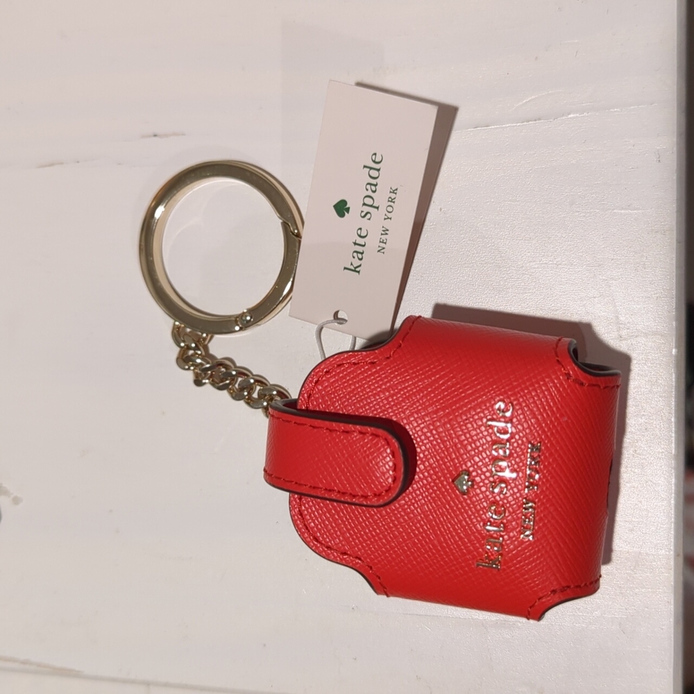 KATE SPADE Staci Apple Airpod Case Key Ring in Gazpacho Red